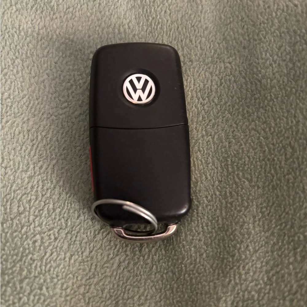 2013 VW Beetle key